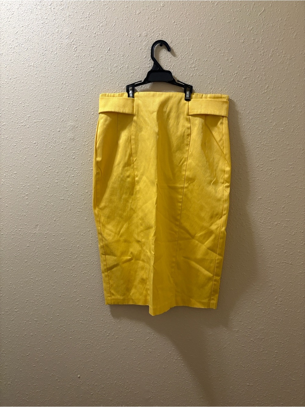 Yellow High-Waist Pencil Skirt